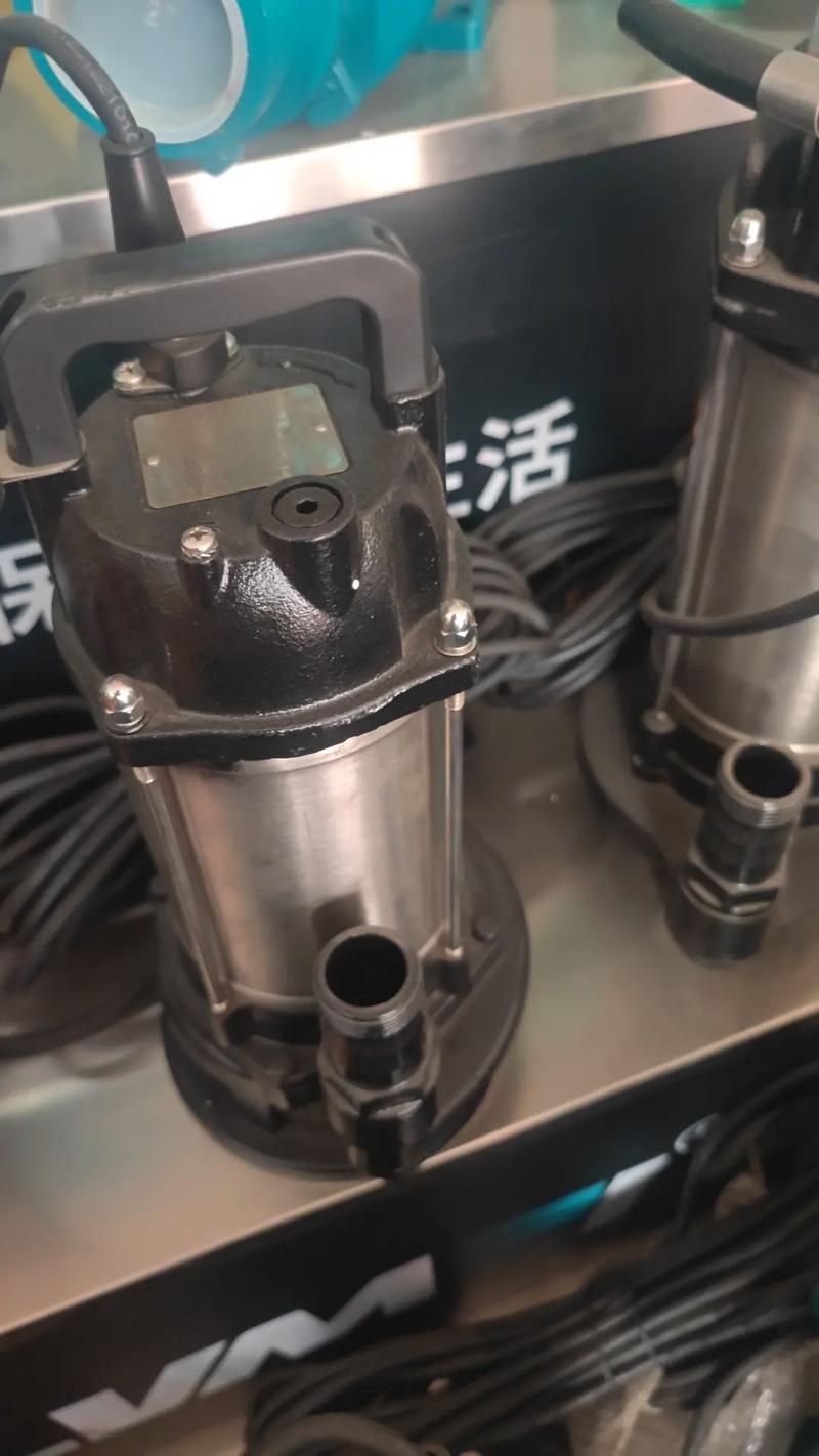 海城三魚(yú)QDX小型潛水泵 不銹鋼機(jī)身與鑄鐵底座的完美結(jié)合